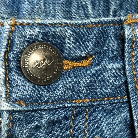 Tea Collection unisex light wash denim jeans - 12 Y - Picture 2 of 4